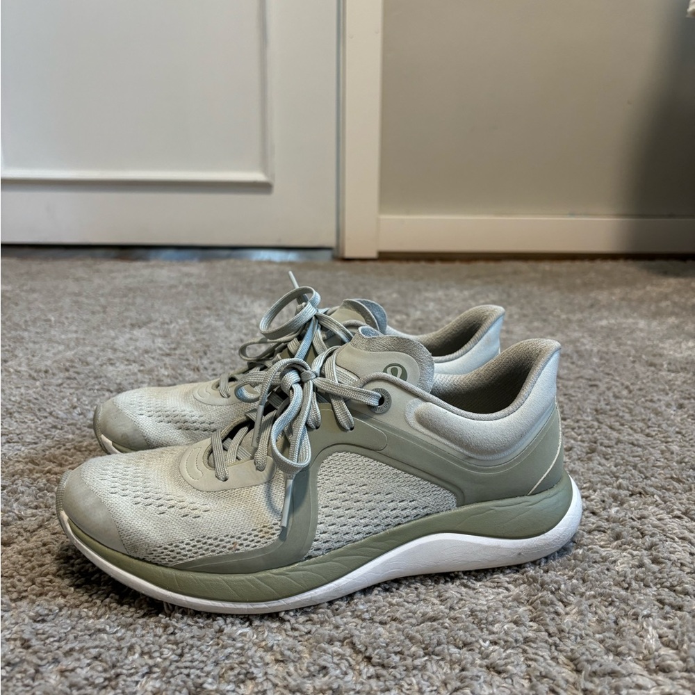 lululemon chargefeel low workout shoes